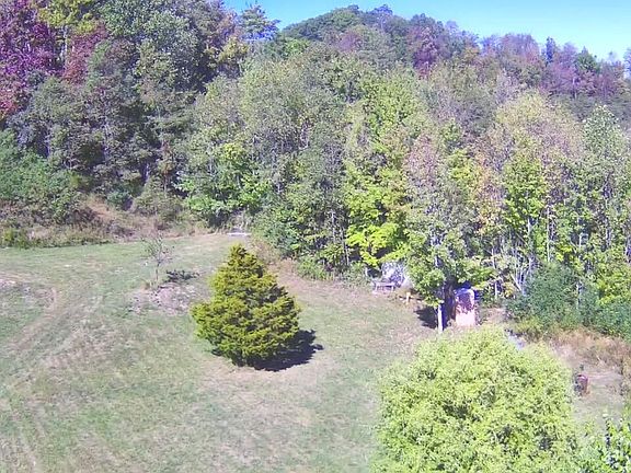 5th image of 2355 Stringtown Rd