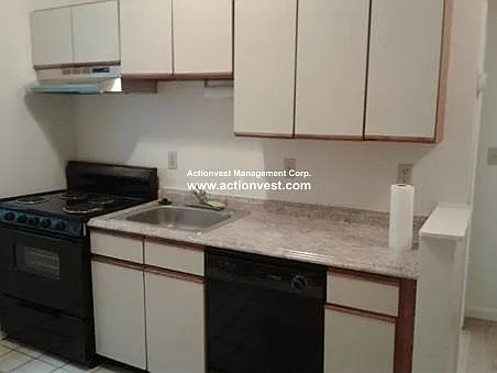 1423 Commonwealth Ave #204 — Photo 2