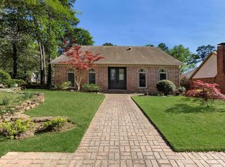 1 Saint Thomas Ct, Little Rock, AR 72211