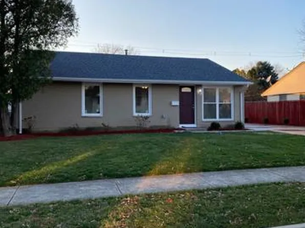 754 Farragut Ave, Romeoville, IL 60446