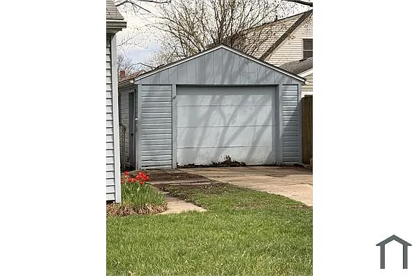 Building Photo - 2707 Ridge Ave