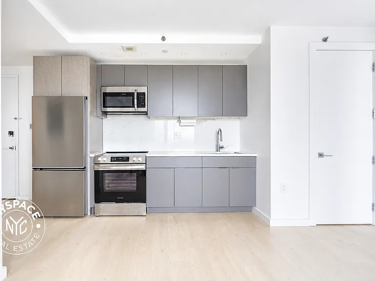 1499 Bedford Ave #5H — Photo 9