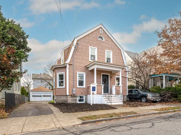663 Cottage St, New Bedford, MA 02740