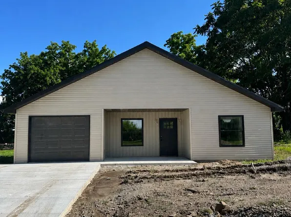 12923 Jefferson St, Russellville, MO 65074