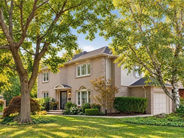1259 Nathaniel Cres, Burlington, ON L7S 2A9
