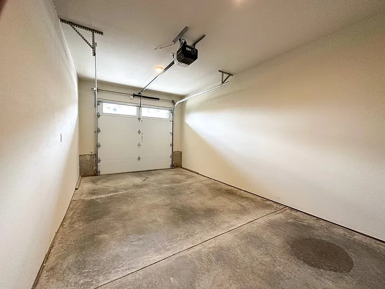 Autumn Woods Apartments — Photo 62