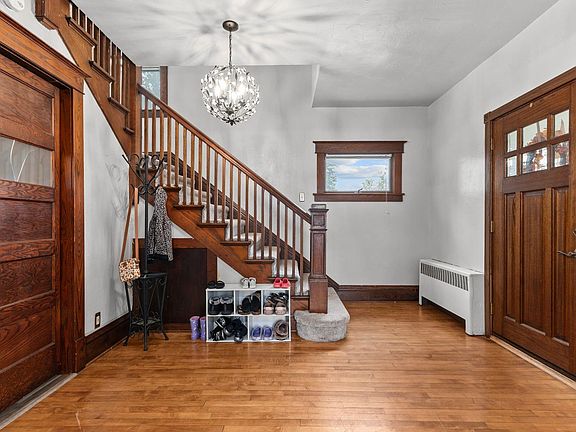 3rd image of 308 E High St