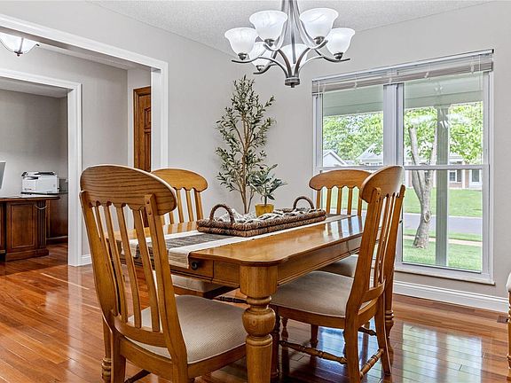 4th image of 13134 Strawberry Way