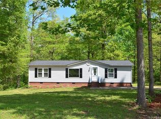 211 Dawson Downs Ln, Mooresville, NC 28115
