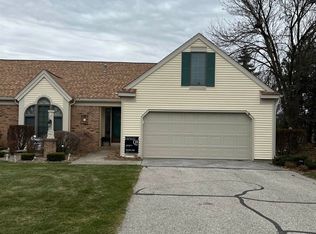 5536 Cedarcrest Ln, Bay City, MI