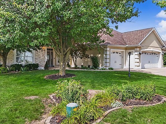 3rd image of 3009 Beringer Cir