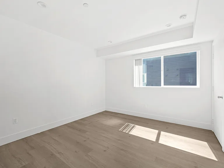 2937 West Blvd — Photo 34