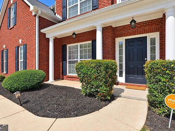 3rd image of 1324 Darian Ln