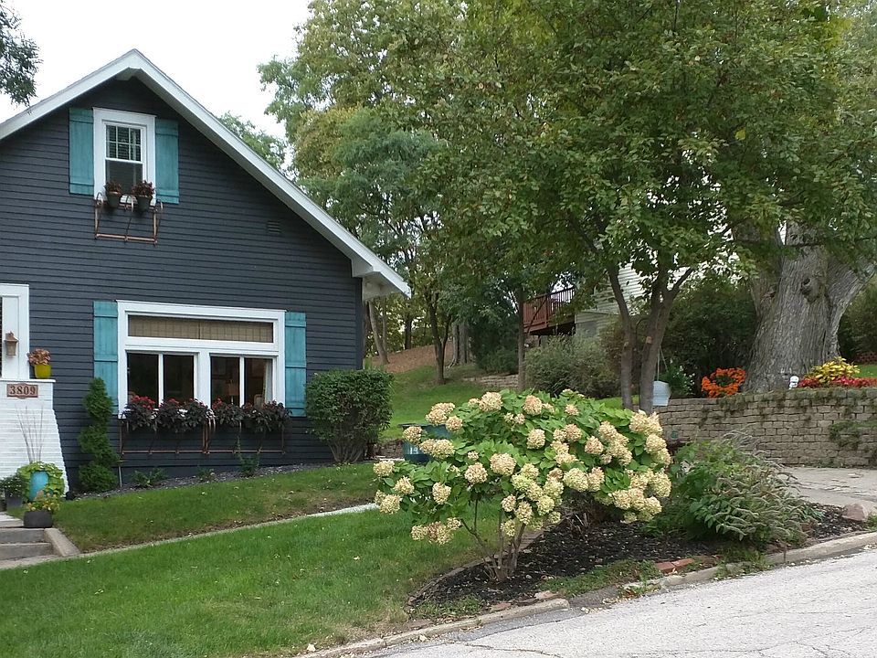 1st image of 3809 Jones St