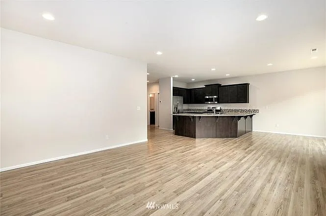 2730 Saga Ct NE — Photo 25