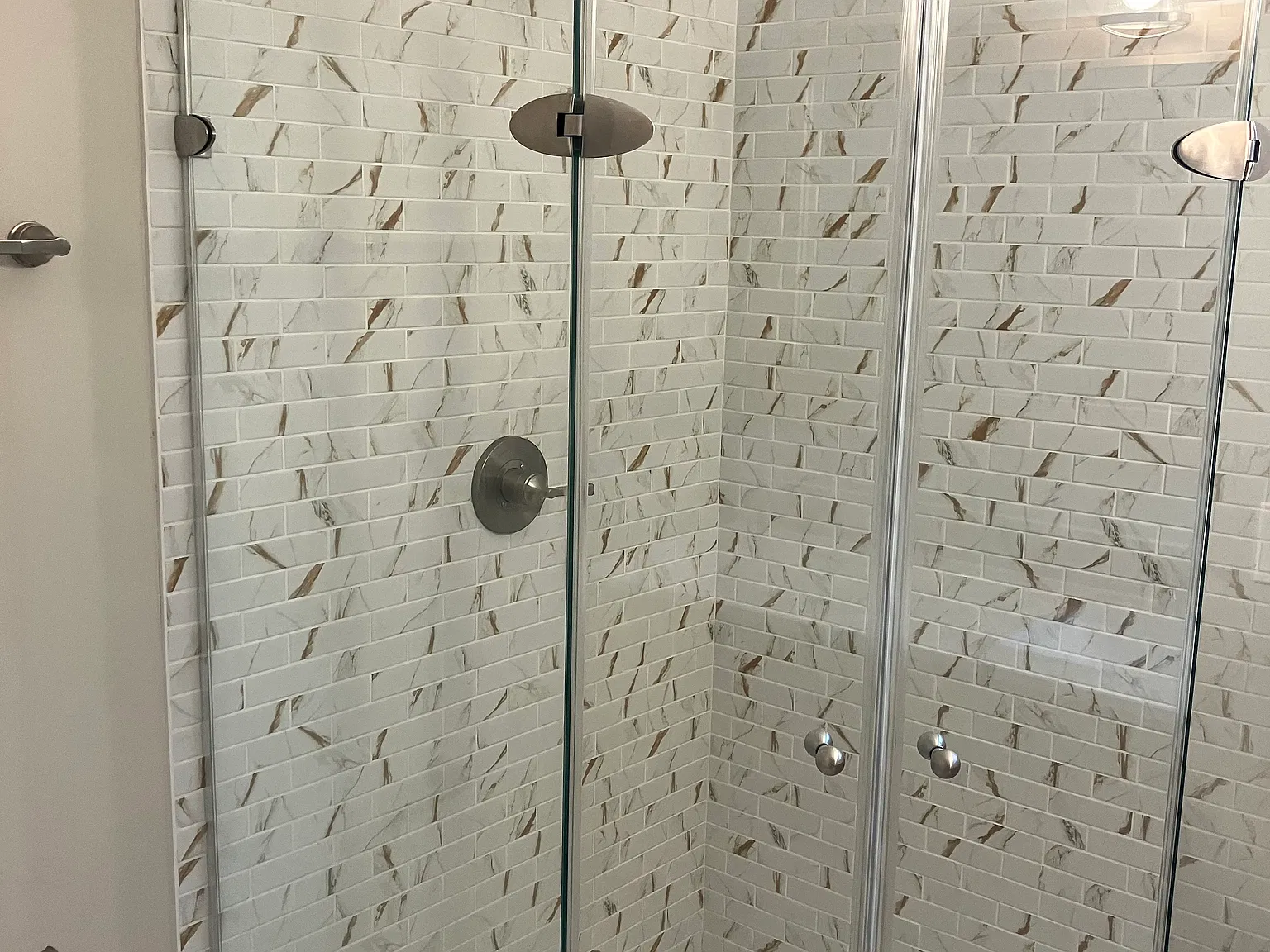3 bed, 1800 sqft, $5,995 — Photo 3