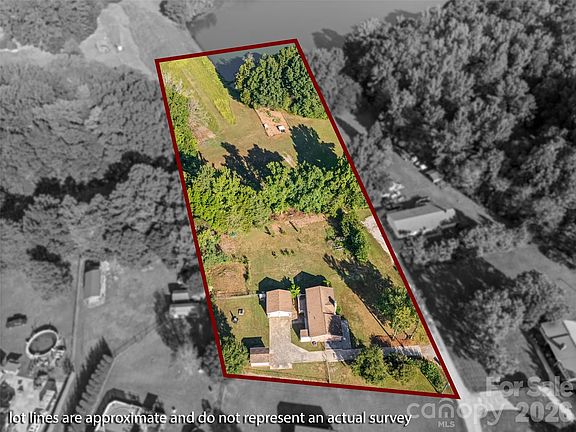 3rd image of 1245 Parris Rd