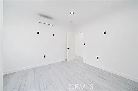 16602 Superior St — Photo 16