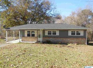 229 Hampton Rd NW, Hartselle, AL 35640