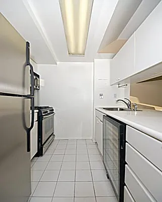 Rented by Olshan Realty | media 3