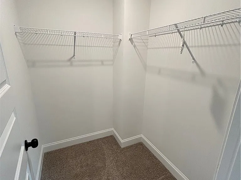 205 Solihull Ln — Photo 36