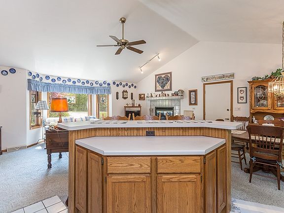 5th image of 10839 Trillium Ln