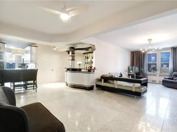 1900 Quentin Rd APT C4, Brooklyn, NY 11229