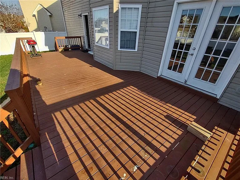 968 Jenkins Dr — Photo 22