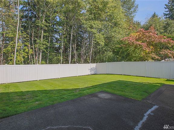 4th image of 12607 132nd Avenue Ct E