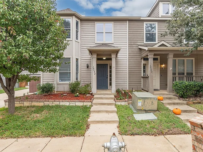 10652 Astor Dr — Photo 1