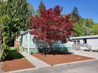 17873 S Greenfield Dr, Oregon City, OR 97045