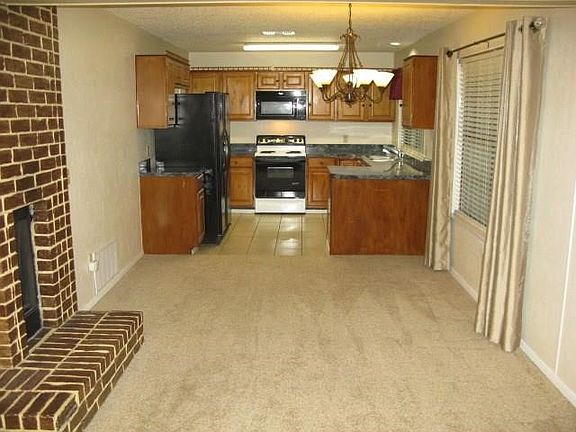 4th image of 2931 Kimberly Dr
