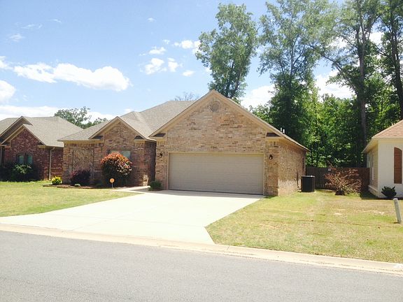 2nd image of 2345 Wilmington Dr