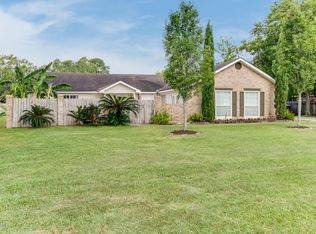 4002 Verot School Rd, Youngsville, LA 70592