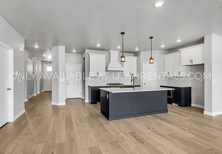 4922 W Northwood Ln — Photo 11