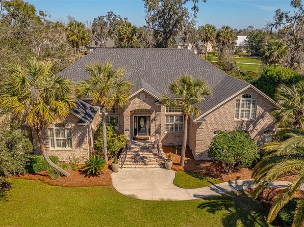 125 Riverwalk Dr, Brunswick, GA 31523