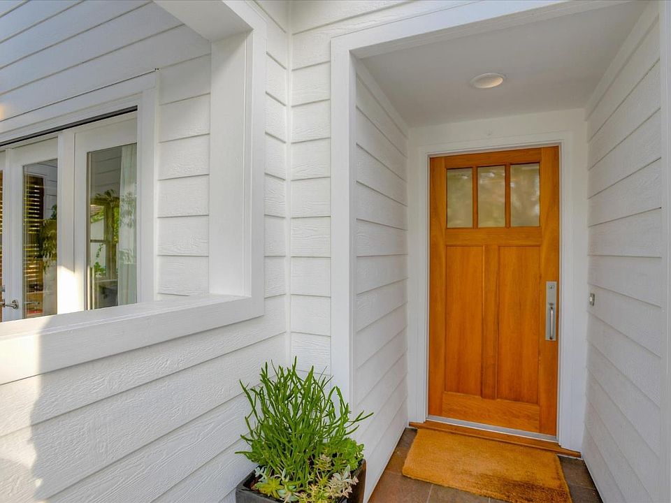 1st image of 667 Kendall Ave