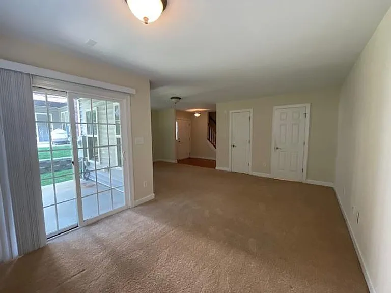 3513 Edgemont Dr — Photo 13