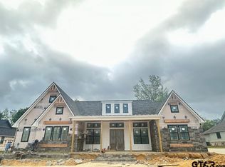 115 N Ryder Cup Trl, Lindale, TX 75771