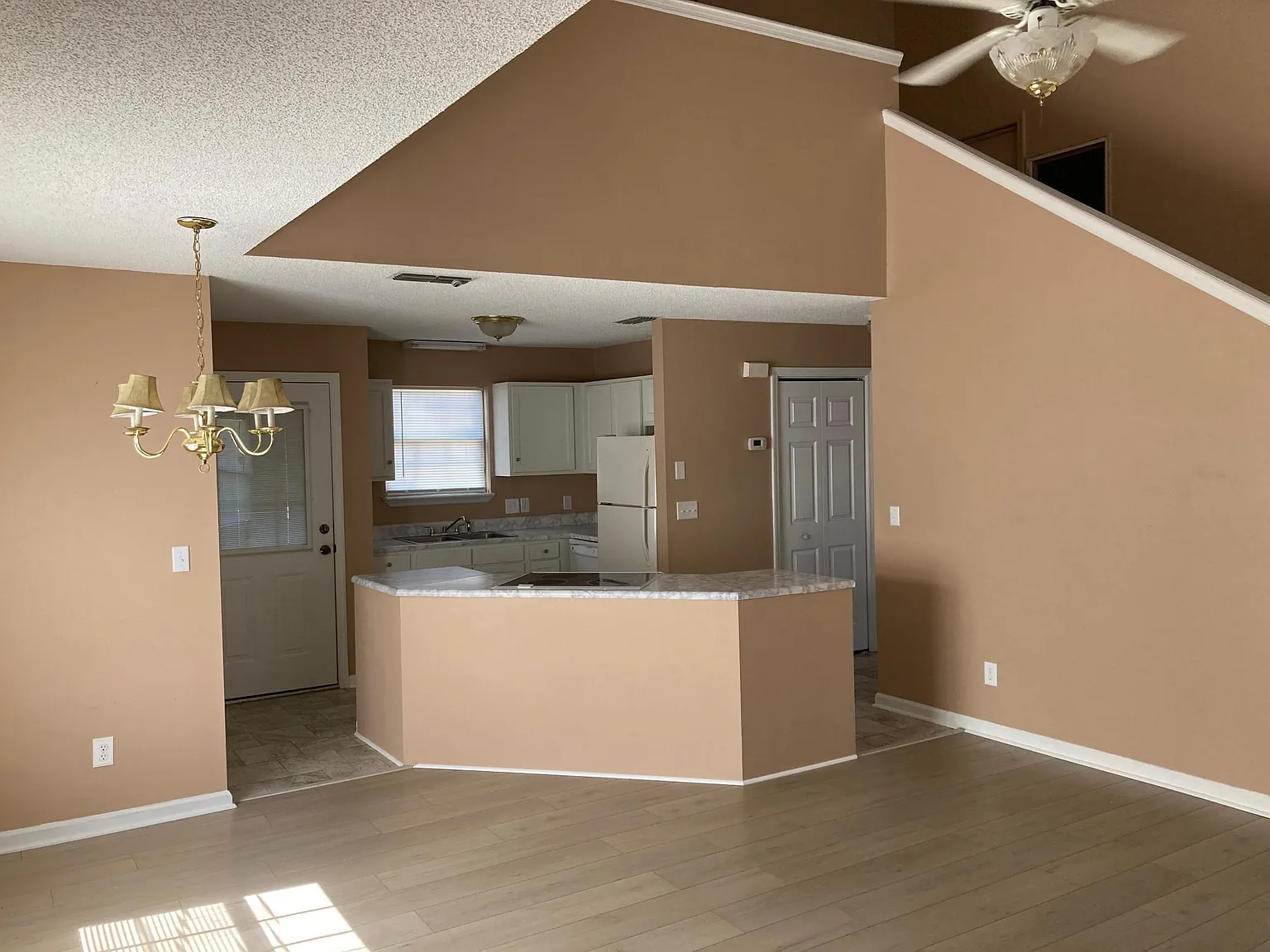 270 Tall Timbers Rd — Photo 2