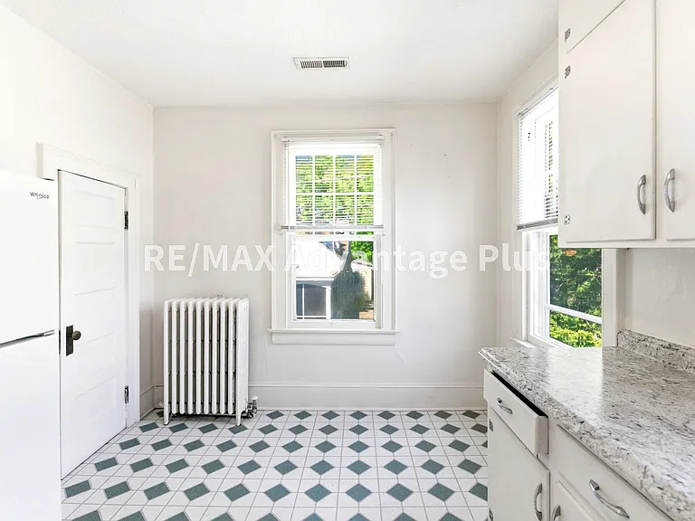 106 Grove St — Photo 11
