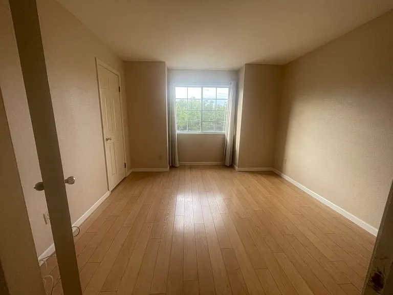 Witmer Dr — Photo 8