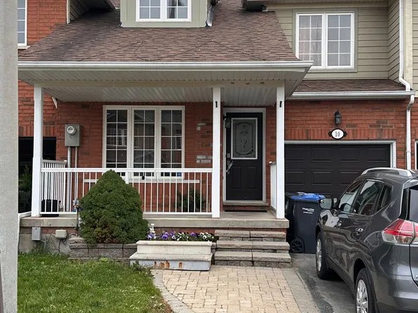 10 Irene Cres, Brampton, ON L7A 2V3