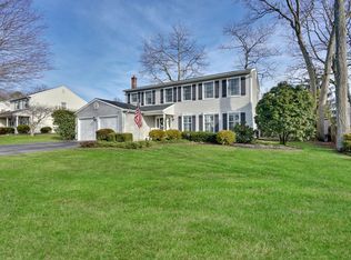89 Bristlecone Dr, Howell, NJ 07731
