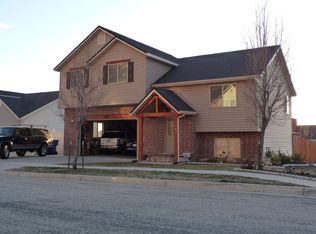 1383 N Chilly Peak Cir, Ogden, UT 84404