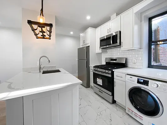 Rented by Skyward | media 15