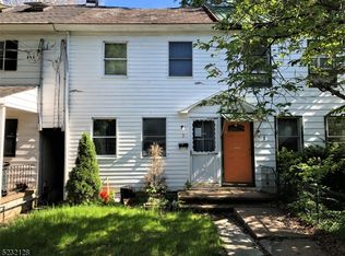3 Arnett Ave, Lambertville, NJ 08530