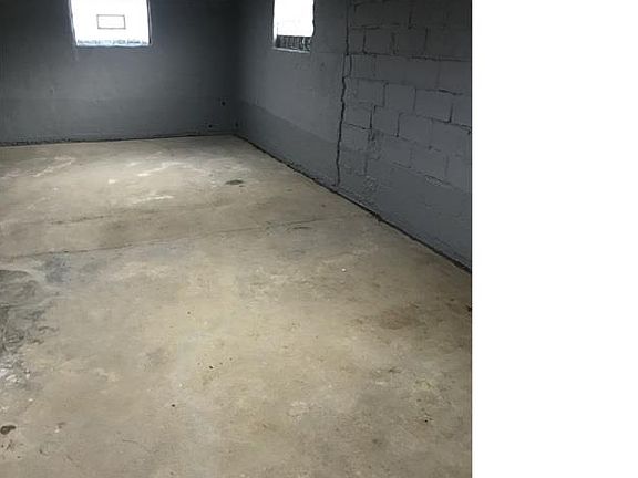 2nd image of 1653 N Temple Ave
