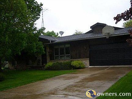 1st image of 109 Parkway Ct