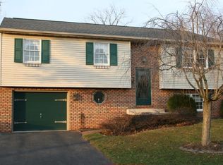 135 Olde School Ln, Narvon, PA 17555
